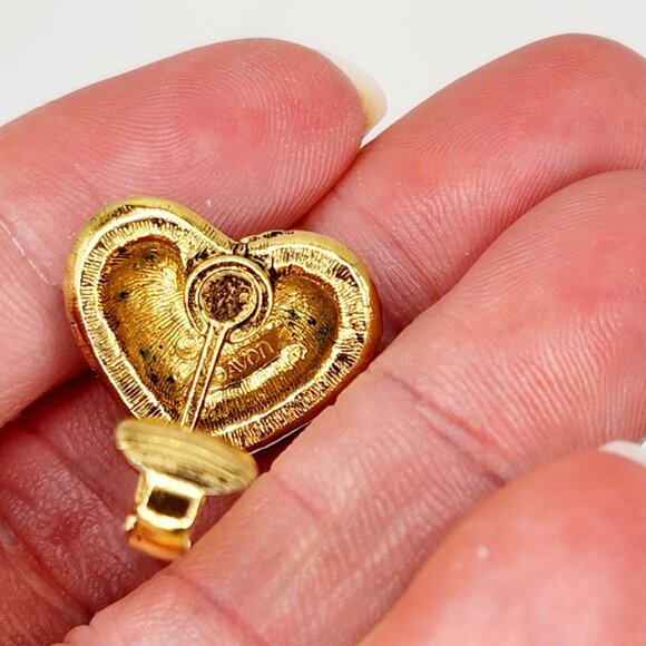 Avon Red Puffy Floral Heart With Gold-Tone Rope Trim Clip-on Earrings - Picture 6 of 9